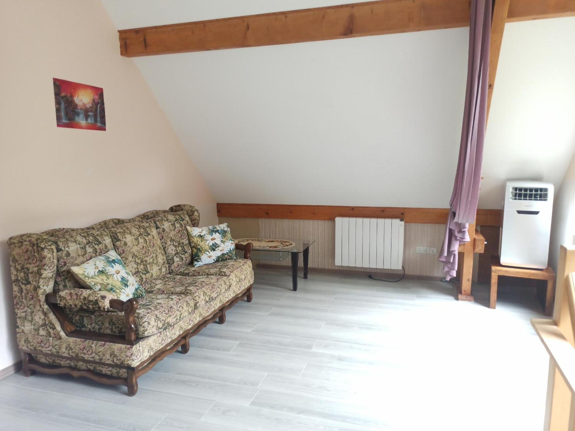 Ferienwohnung Duplex At The Foothills Of The Pyrenees Geu Exterior foto
